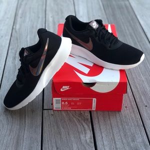 nike black holographic shoes